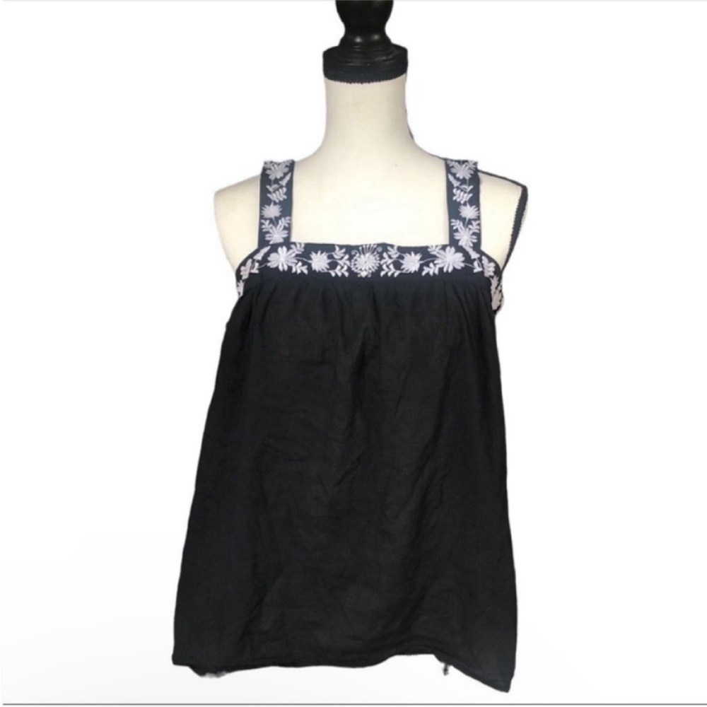 Mimi Chica White Floral Embroidered Square Neck Black Flowy Cotton Tank Top M